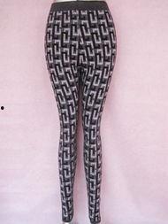 成人羊毛裤编织视频,跟随视频轻松掌握编织技巧