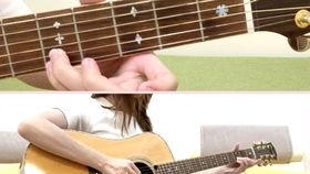 吉他成人女弹唱视频,女性成人吉他弹唱视频赏析