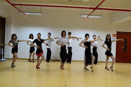 幼师考试成人舞蹈视频,成人舞蹈视频教学解析