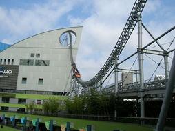 成人过山车恐怖的视频,心跳加速！揭秘成人过山车恐怖瞬间