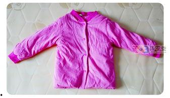 成人棉袄怎么折叠的视频