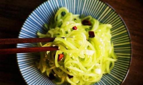 野餐食物成人能吃吗视频,成人也能享用的美味佳肴揭秘